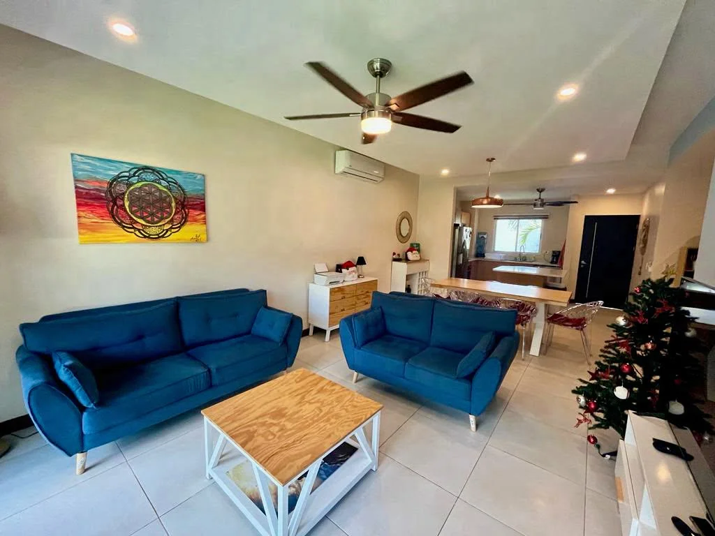 Casa Blanca, Cute Condo close to the Beach