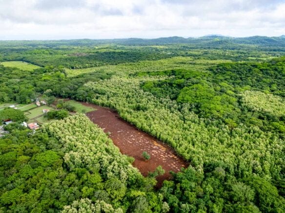 residential-lots-minutes-to-avellanas-8