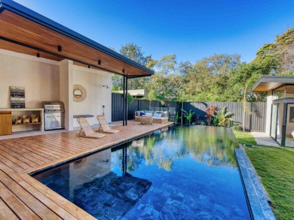 beautiful-and-unique-3-bedroom-home-3