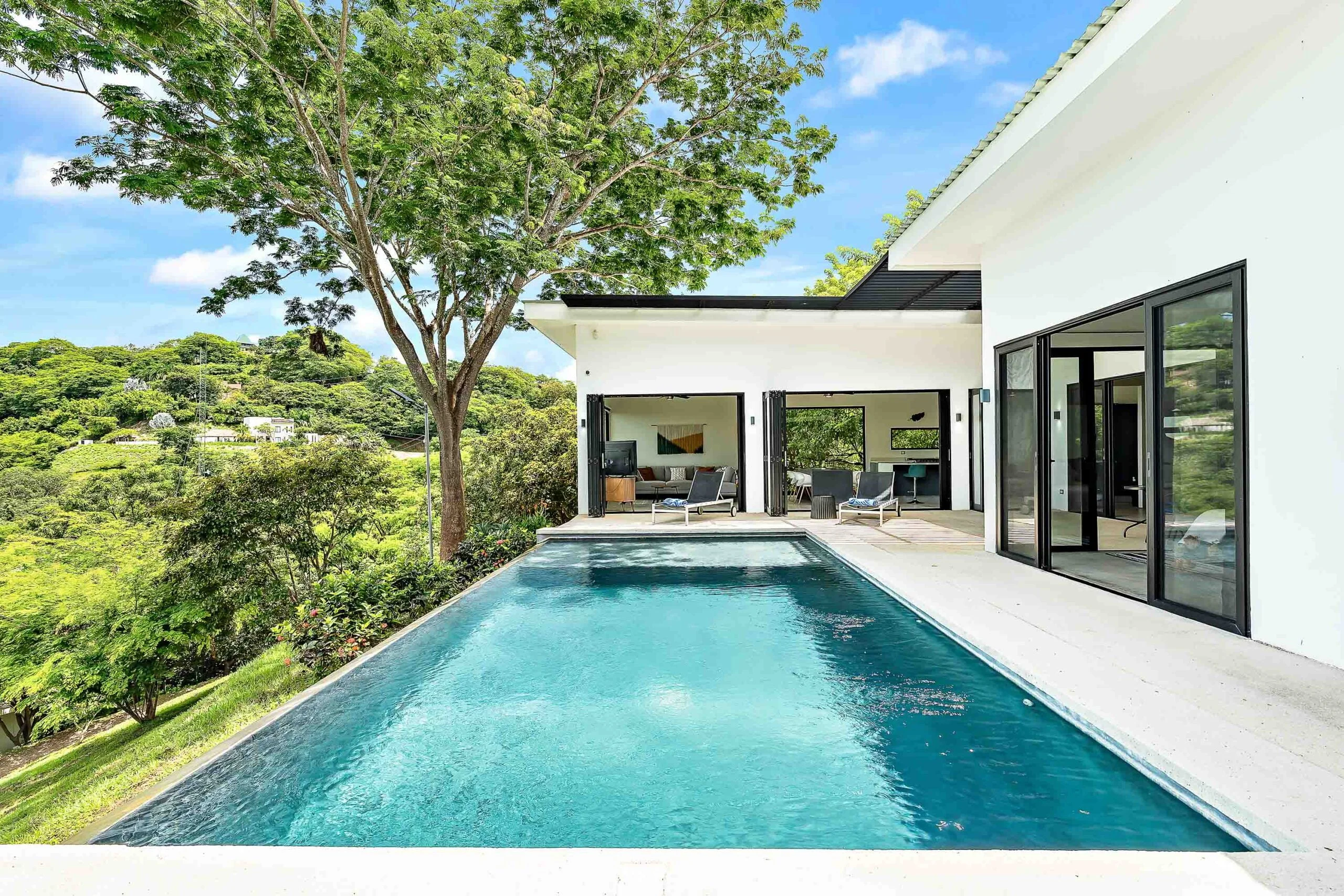 villa chila main-home-plus-guest-house-tamarindo-51