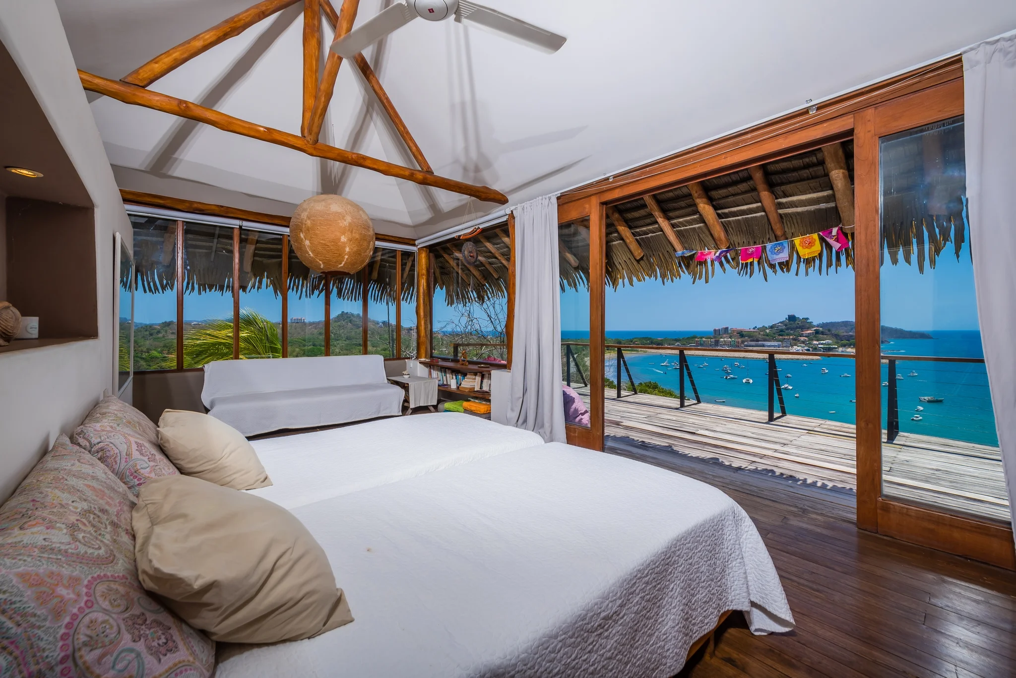 Colores del Pacifico – 2nd Floor Bedroom #2(4) Colores del Pacifico | breathtaking Ocean view
