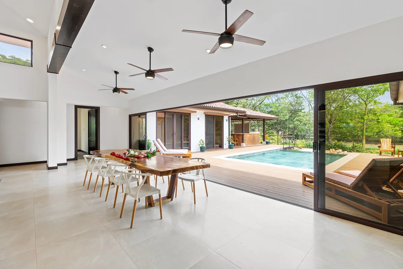 FAMILY OASIS IN LOS ALMENDROS | HACIENDA PINILLA