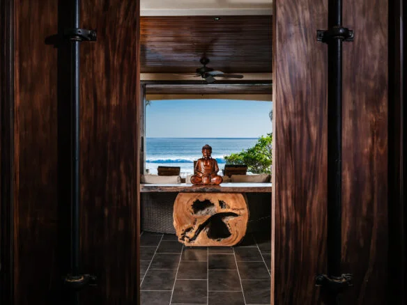 Villa Esperanza Beachfront | Rancho Playa Negra
