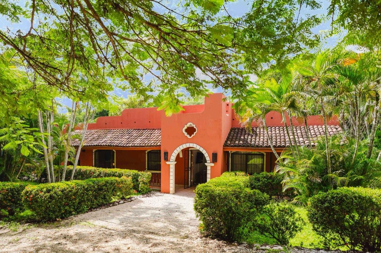 Villa Jade | long term rental near Playa Tamarindo | Villareal