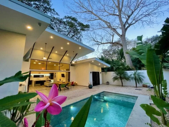 multi family home Villa-Pina-Potrero-Surfside