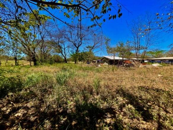 lot ready to buil near tamarindo