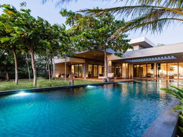 La Libertad the Ultimate Luxury Experience